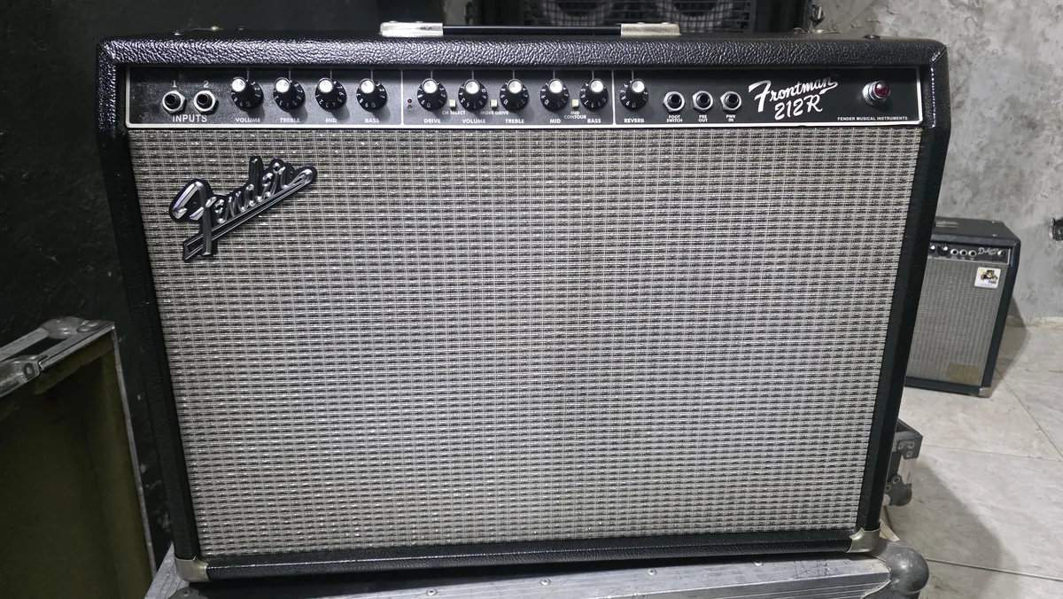 Amplificador de Guitarra Fender Frontman 212R Usado à Venda - FBS Sonorização