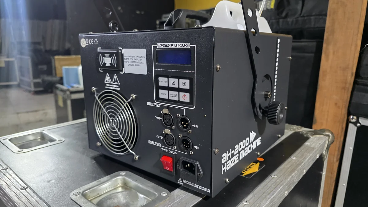 Máquina de Fumaça Haze AH-2000 Usada à Venda - FBS Sonorização