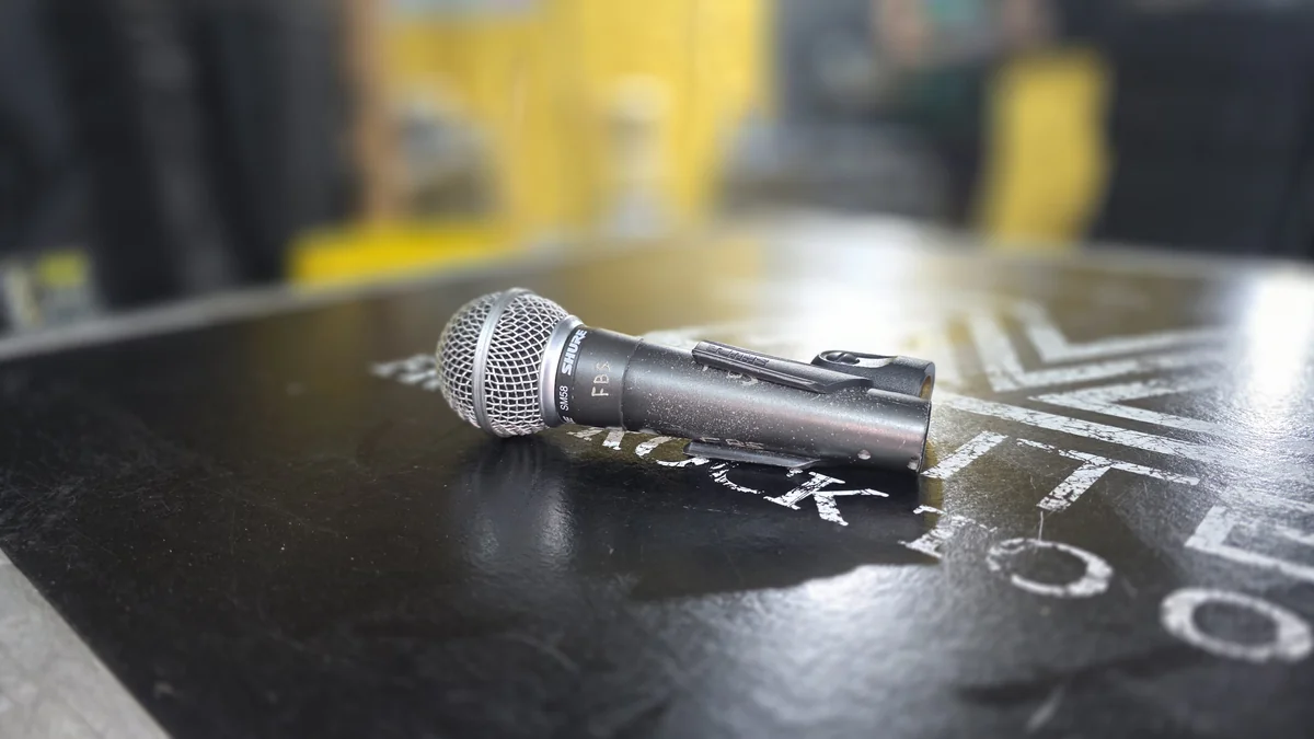 Microfone Shure SM58 LC Usado à Venda - FBS Sonorização